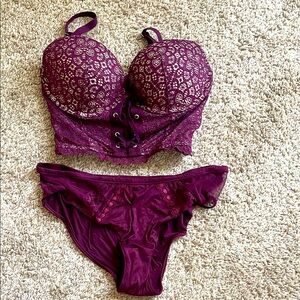 Victoria’s Secret lace up lightly padded corset bra